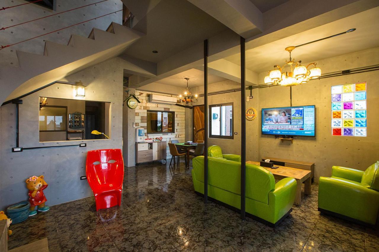 Yi Suo Yen Yu Homestay Chenggong Buitenkant foto
