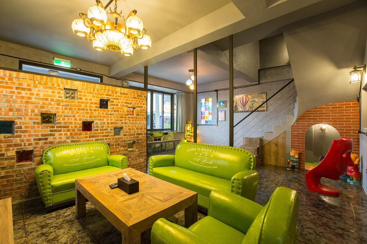 Yi Suo Yen Yu Homestay Chenggong Buitenkant foto
